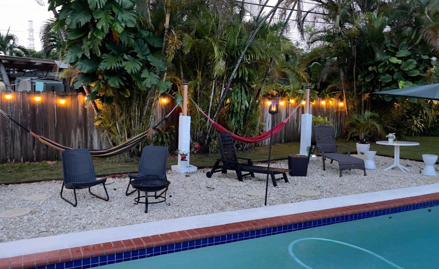 Pool House Resort Heated Swimming Pool Family Getaway Cutler Bay Exterior photo