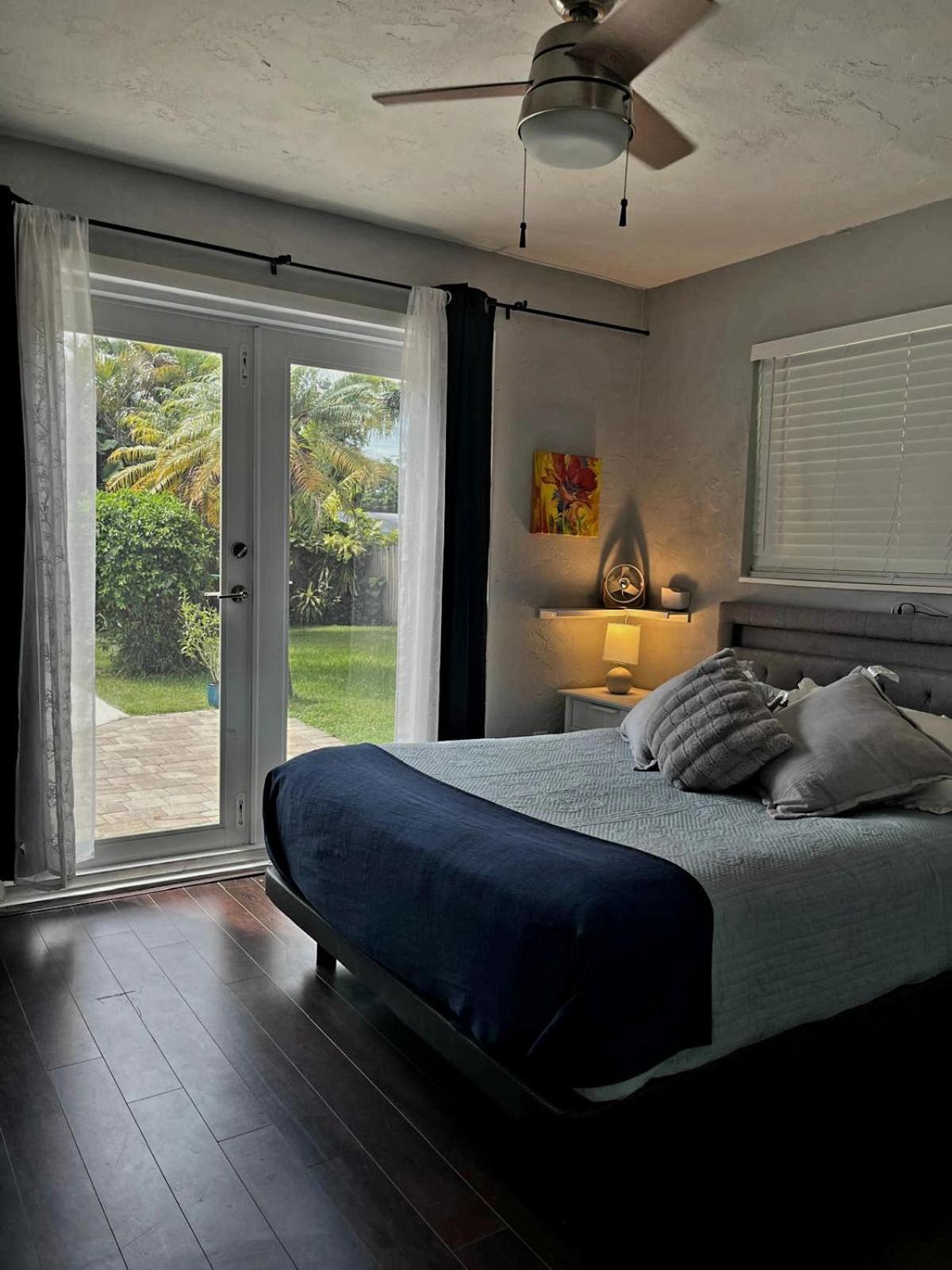 Pool House Resort Heated Swimming Pool Family Getaway Cutler Bay Exterior photo